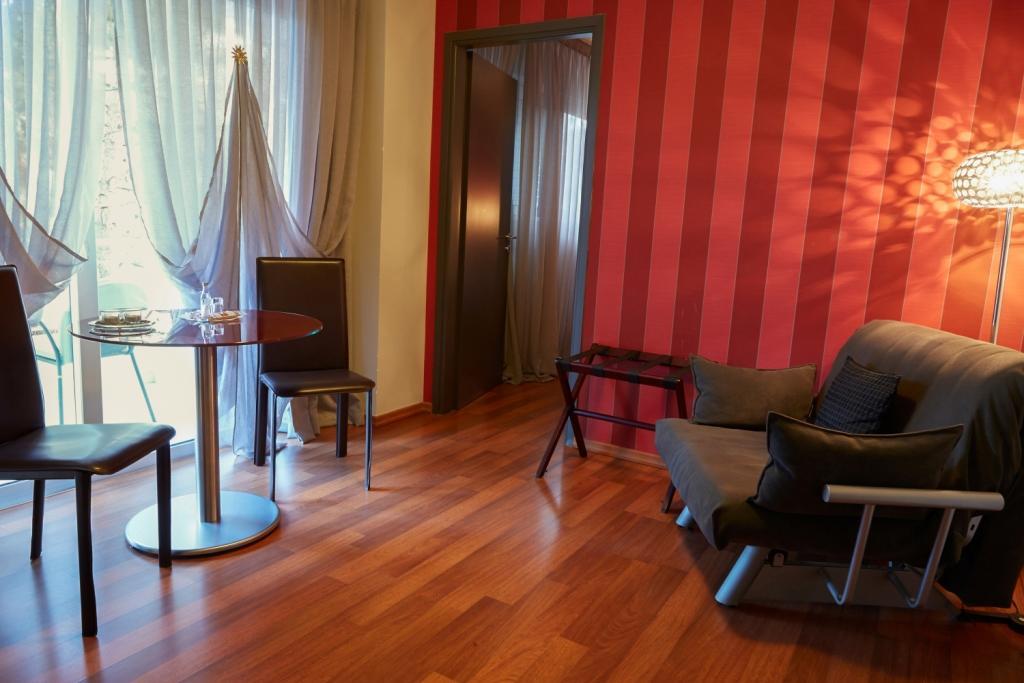 Athens Habitat Apart otel Dış mekan fotoğraf